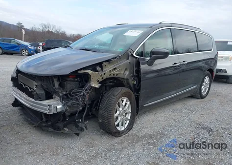 2020 Chrysler Pacifica Touring L from USA, damaged, VIN 2C4RC1BG2LR109892